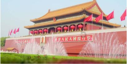 逃出诡异古宅