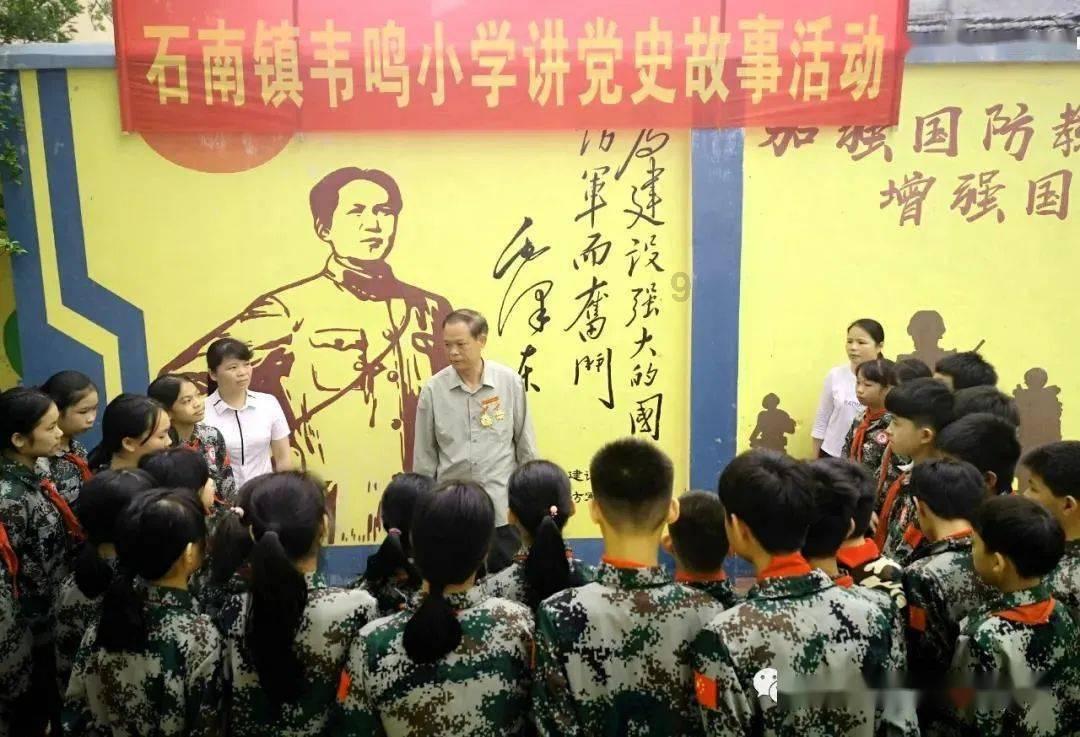 大学原校长，任直辖市人大常委！