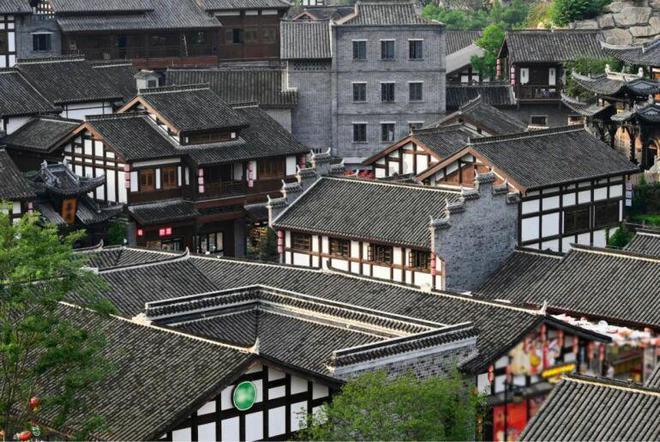 增设“卫生间便民卡”昆明地铁履行服务质量承诺