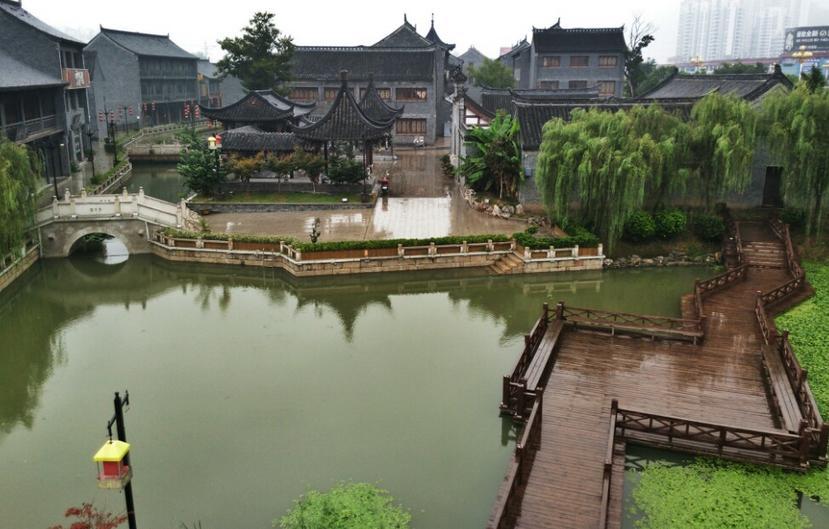 男人挣多少钱一个月才够养一个家-有问必答平台专业解答