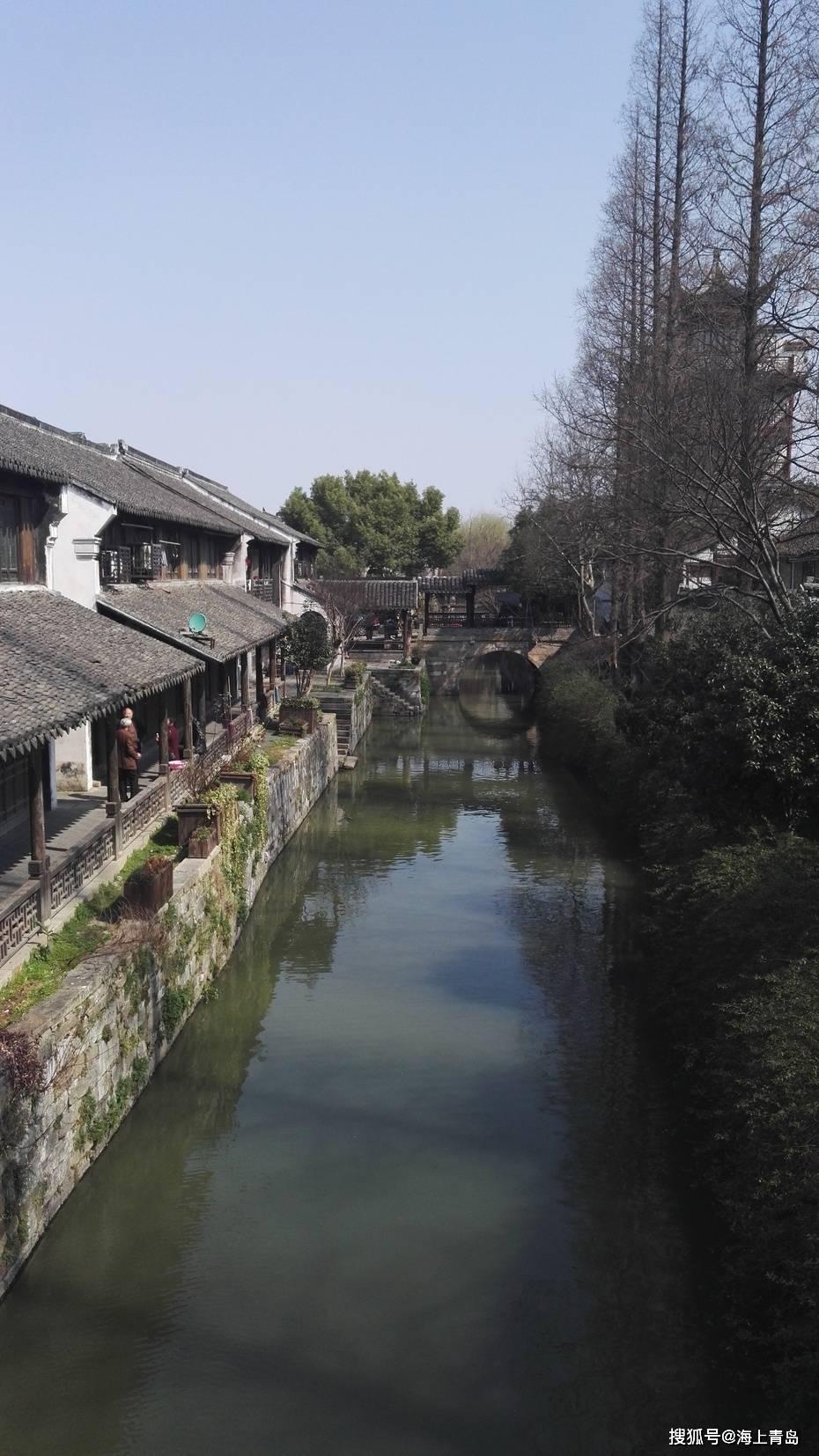 二连浩特口岸经济繁荣,内陆城市抢抓机遇实现发展