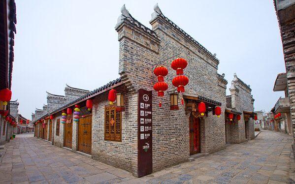 古力娜扎身材火辣!谁能抵挡这迷人魅力?