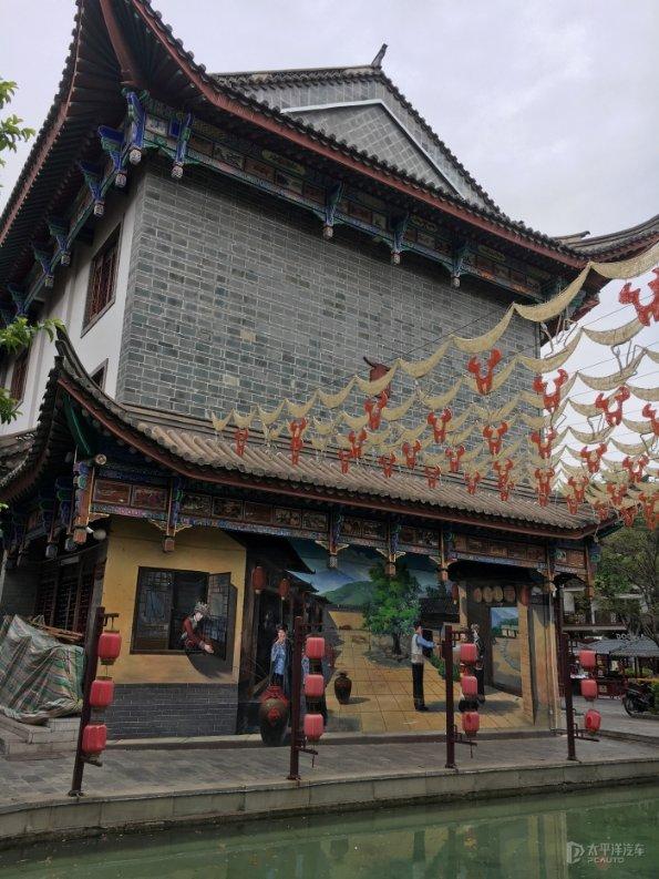 在内墙腻子中添加什么材料不会脱粉?游戏画面